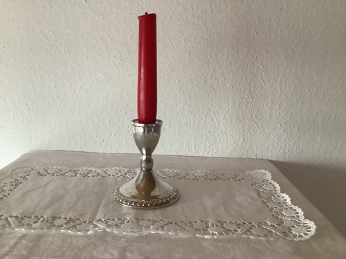 Eine flammiger leuchter - flammiger,