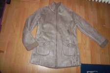 Beige Jacke *Wildlederoptik* mit Teddyfutter von Atlas for Woman in Gr. 40/42