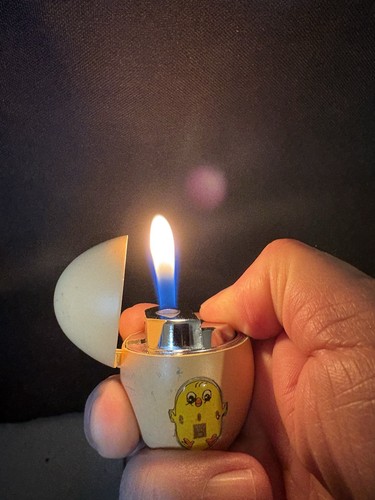Feuerzeug form eines - form, eies