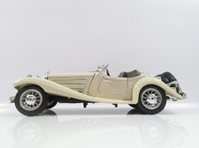 1:20 Bburago Mercedes Benz 500