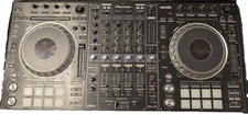Pioneer DDJ-SZ DJ Controller