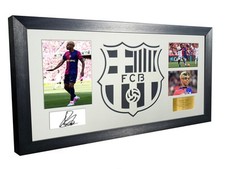 Lamine Jamal Barcelona Logo signed Autogramm Foto Fußball Bilderrahmen