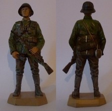 Deutscher Soldat 2.WK mit