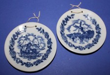 2 kleine Wandteller Keramik Porzellan - blaues Motiv - Schiff & Windmühle