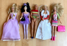 Barbie Konvolut alt mit Simba-Baby und Puppenkleidung 1991, 1993, 1968,1966