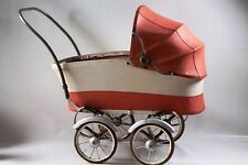 alter Puppenwagen Kinderwagen DDR Top Deko Spielzeug rot Vintage