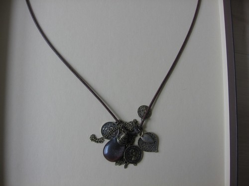 Six halskette charms - halskette, lederband