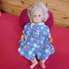 Alte Vynilpuppe Spielpuppe