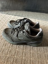 Lowa Wanderschuhe Größe 39