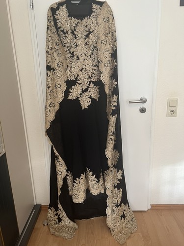 Abendkleider lang schwarz gold - abendkleider,