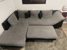 Couch/Sofa In Grau mit Liegefunktion und Kissen Modern Design