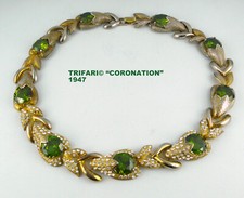 TRIFARI© STATEMENT COLLIER