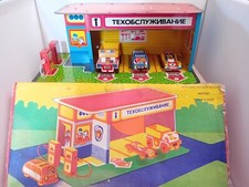 Vintage 60s Russia Garage Tankstelle UdSSR CCCP Blechspielzeug in Box Rare