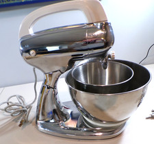 Vintage Hamilton Beach Stand