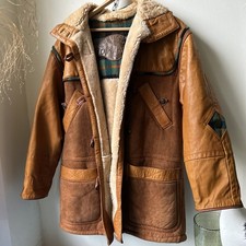 Lammfellmantel mit Gut von