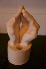 "Des Künstlers Hände"