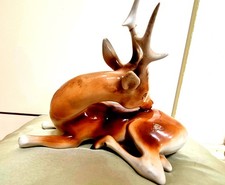 Royal Dux Porzellan Rehbock, liegend