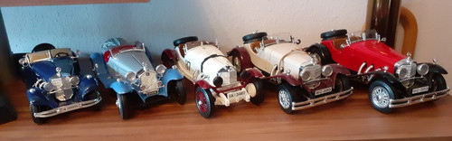 Automodelle 18 burago - automodelle,