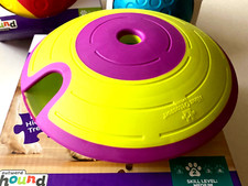 Nina Ottosson Hundespielzeug