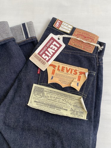 Neu mit etikett levi - mit,