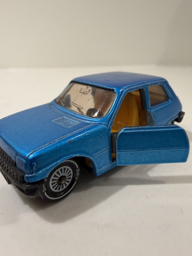Oldtimer siku 1038 - siku, renault