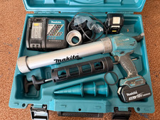 Makita DCG180 KOFFER 1 x 3,0