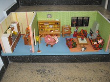 Puppenstube, eingerichtet, Original Vero Puppenhaus,Puppenmöbel