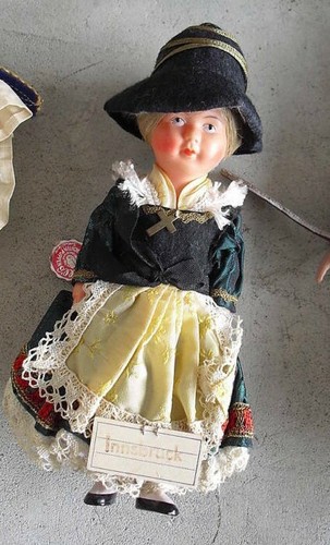 Vintage moll trachtenpuppen - moll's,