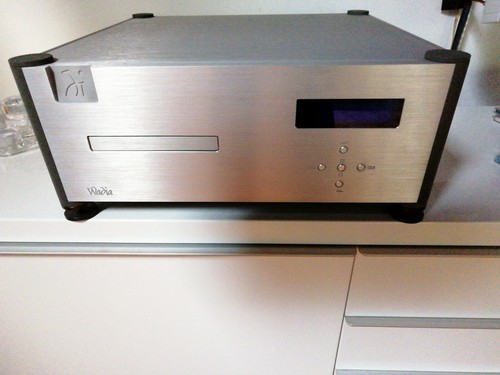 Wadia 581 sacd player - wadia,