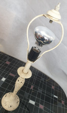 klassischer Metall-Lampenfuss