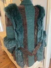 Mantel Pelz mit smaragdgrünem