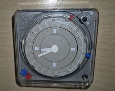 Junkers EU5T Analoguhr