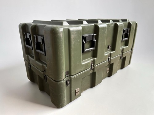 Pelican hardigg pelicase - pelican,