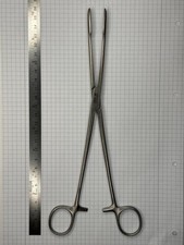 AESCULAP BF058R MAIER Kornzange gerade gerieft Durchsteckschluss mit Sperre 26cm