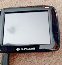 Navigon 2100 - Navigationsgerät, mit Ladekabel und Beschreibung