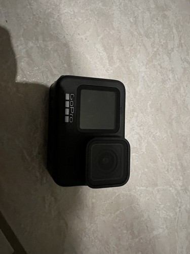 Pro hero black defekt - 9,