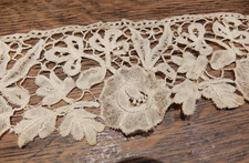 LÄNGE ANTIKER BRÜSSELER