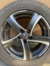 4 Alufelgen ALUTEC Shark mit Winterreifen  235/55/r17