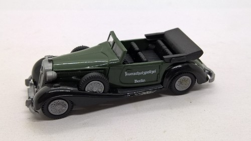 Revell praliné horch - praliné,