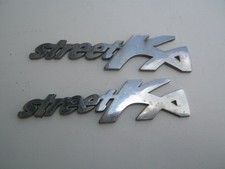 Ford KA Cabrio  Embleme rechts und  links seitlich