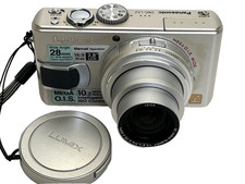 Panasonic Lumix DMC-LX2  mit Leica DC Vario-Elmarit 2.8-4.9 ASPH.