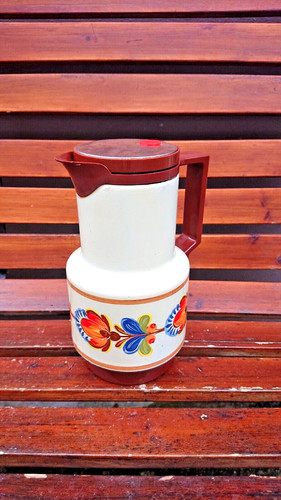 Thermoskanne retro aus - thermoskanne,,