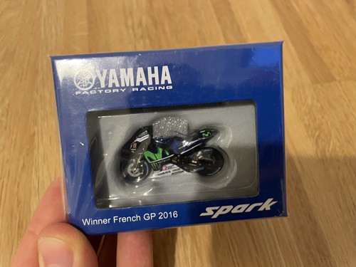 Spark yamaha yzr - spark, yzr-m1