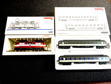 Märklin H0 Schnellzugwagen - Set "Pop - Farben" der DB Nr.42943 +Lok Nr.3172 MFX