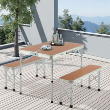 Klapptisch mit Stühlen