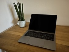 Apple MacBook Pro 13” 2017