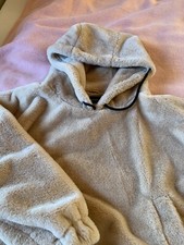 Neue Mädchen Kuschel Holder - Jacke in beige von Zara in XS