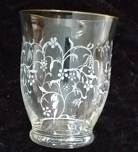Antikes blumenmotiv trinkglas - blumenmotiv,
