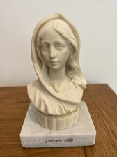 VINTAGE PARIAN BUST OF A LADY
