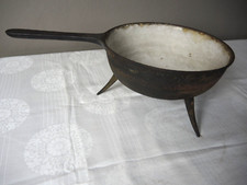 Antiker Grapen Dreibeintopf emailliert 19.Jhrt.